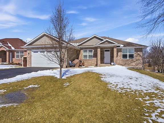 4th image of 6444 Sunnybrook Ln
