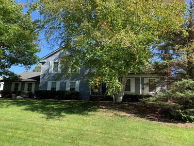 2203 Woodfield Rd, Bloomington, IL, 61704