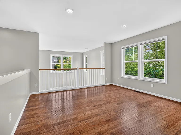 16290 SE 48th Dr — Photo 24