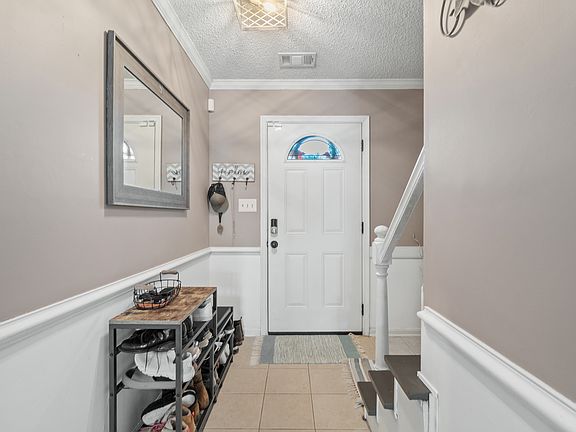 3rd image of 5104 Settlers Park Dr