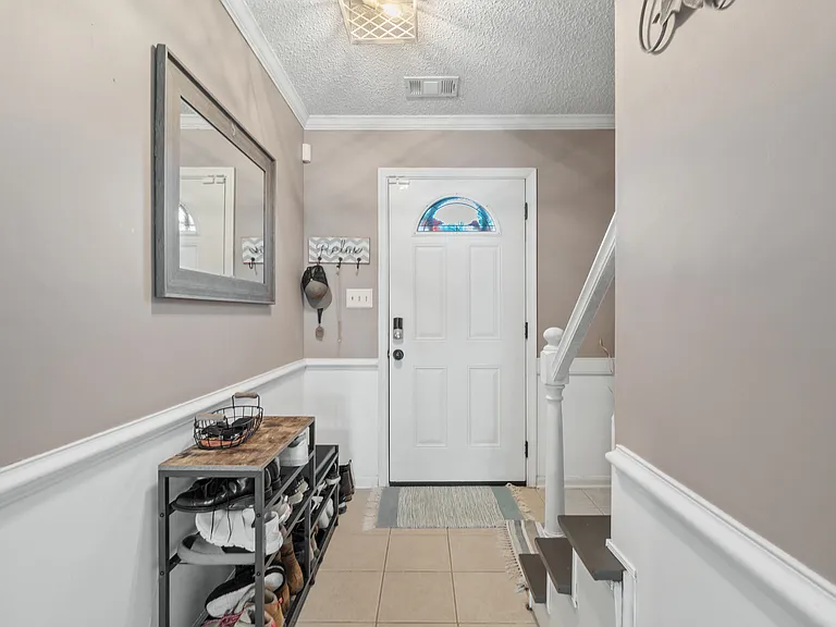 5104 Settlers Park Dr — Photo 3