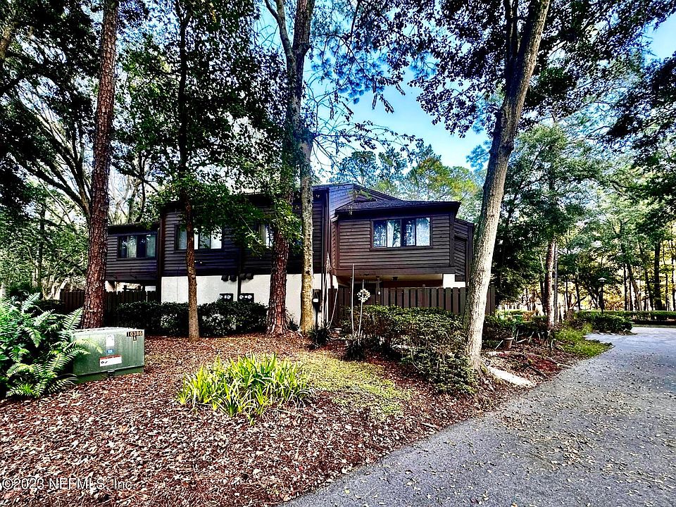 1st image of 10384 BIGTREE Circle W #93