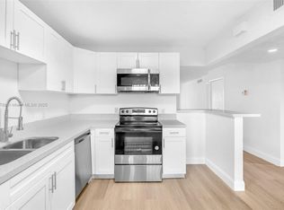 280 Racquet Club Rd APT 205, Fort Lauderdale, FL 33326