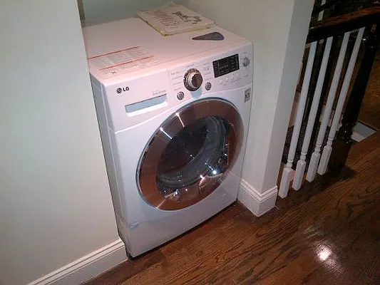 Rented by Icon Realty Management | media 10