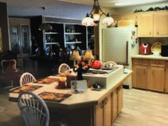 4th image of 16044 SW Indianwood Cir