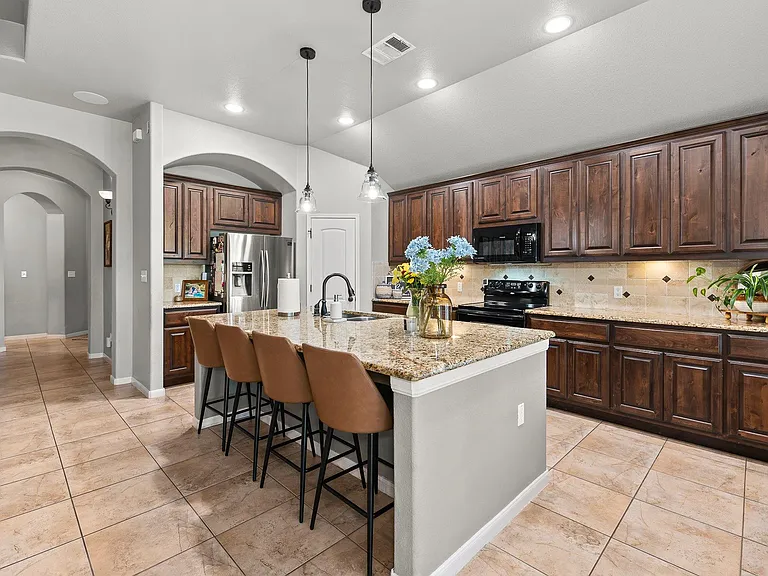 200 County Road 453 Rd — Photo 12