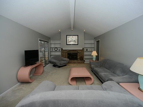 4th image of 11501 W 99th St
