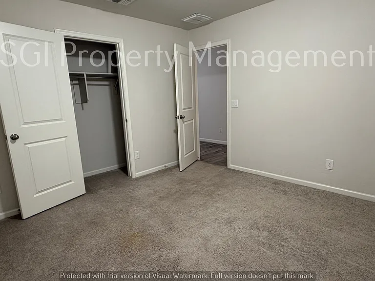 2025 E Velvet Pl — Photo 7