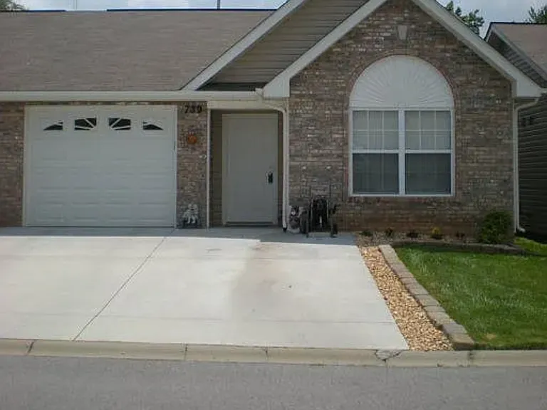 739 High Point Way — Photo 1