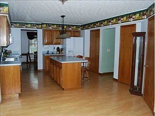 2nd image of 8534 Starlight Ct
