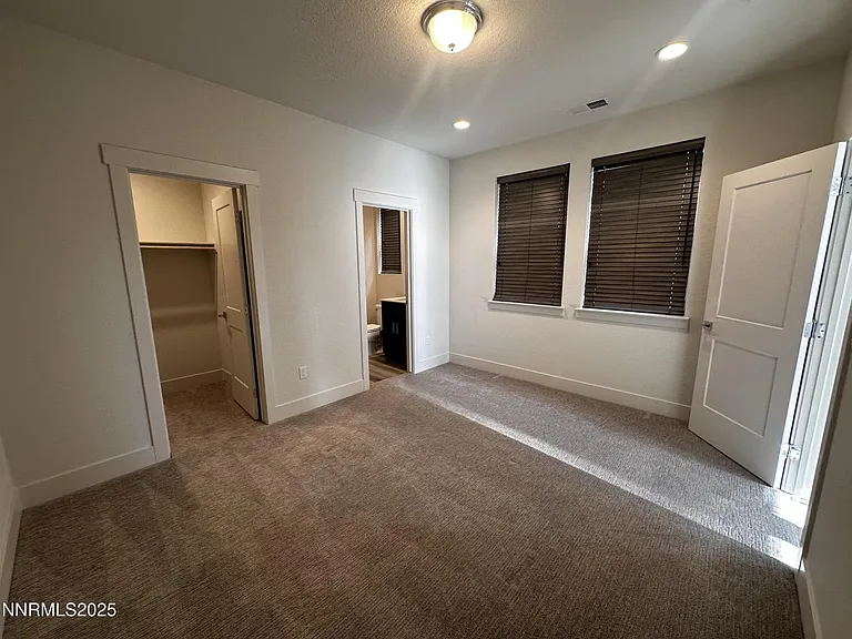 1326 Little Ln — Photo 10