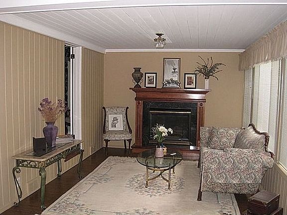 Family Room East End