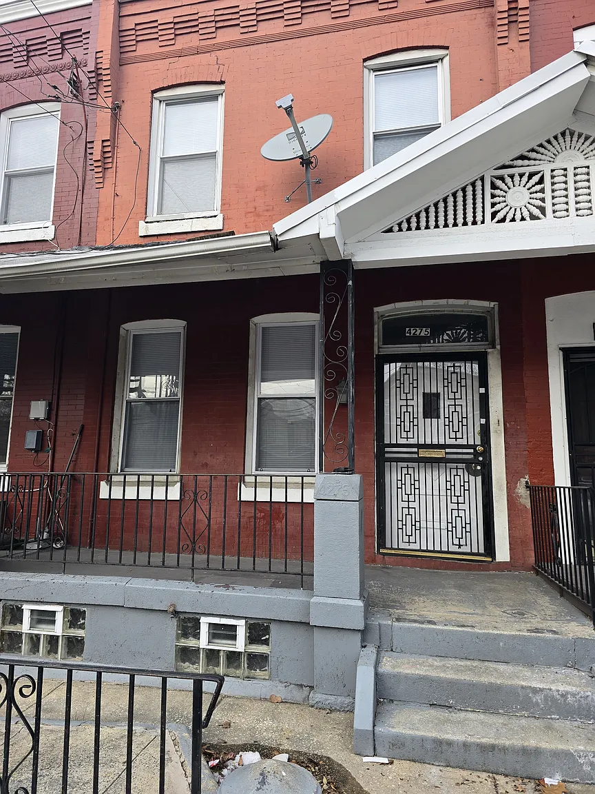 4275 Mantua Ave photo 1