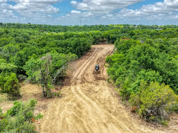 A Kay Terrace Ln, Weatherford, TX 76085