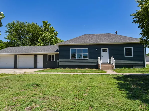 805 Penn St, Cambridge, NE 69022