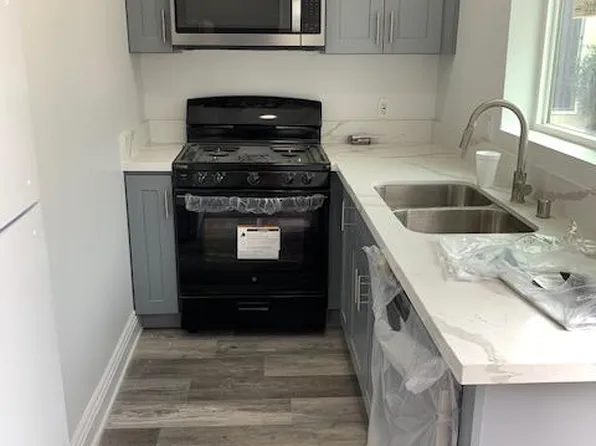 7536 Kraft Ave, North Hollywood, CA 91605