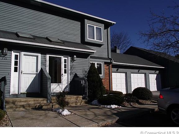 2nd image of 102 Sand Stone Dr