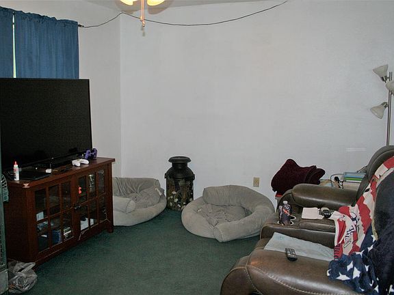3rd image of 2504 W Hernandez St