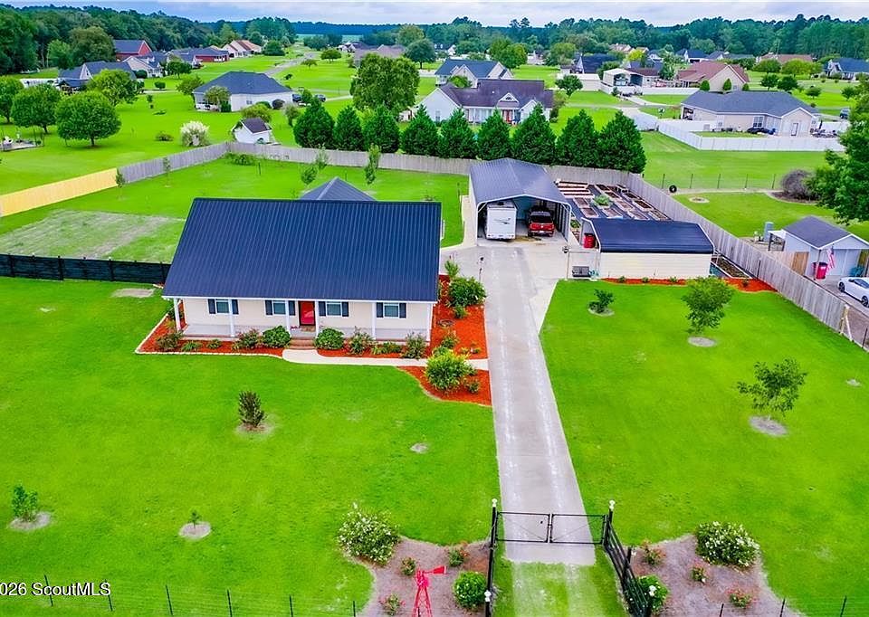 1st image of 3007 Sun Creek Ln