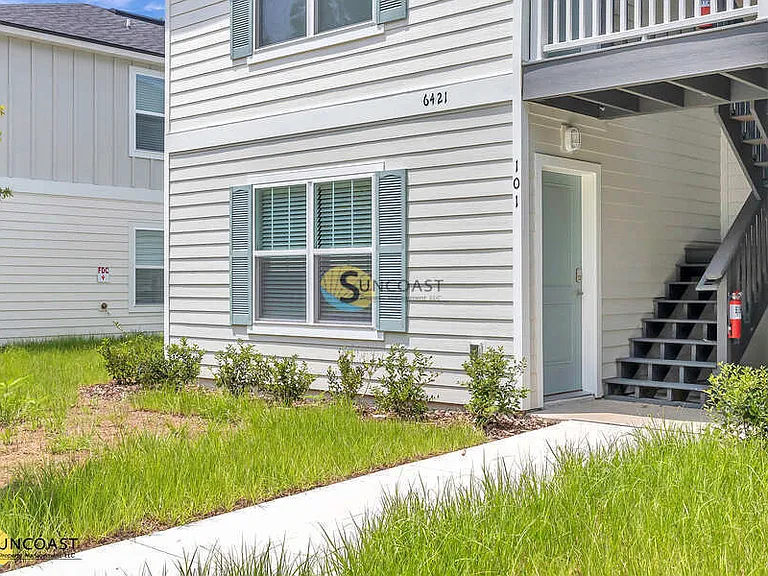 6421 Breezy Oaks Way #101 — Photo 25