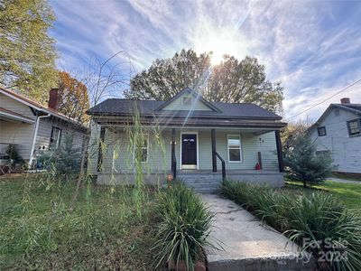 619 W Bell St, Statesville, NC, 28677