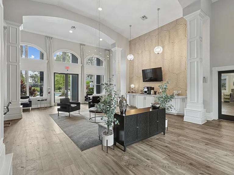 Sanctuary at Highland Oaks — Photo 17