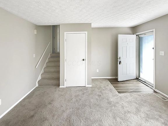 3rd image of 5260 Avalon Ave