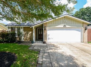 10614 Heather Hill Dr, Houston, TX 77086