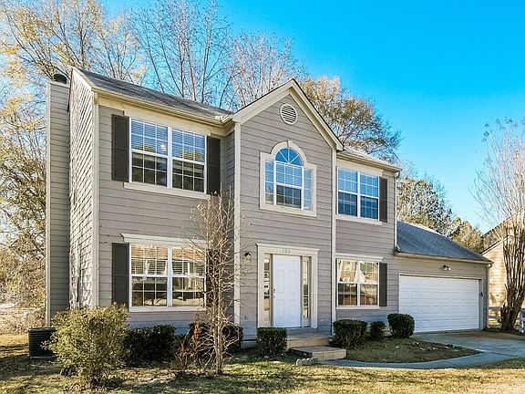 4th image of 100 Old Surrey Ct