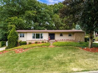 2140 Colonial Pkwy NE, Massillon, OH 44646