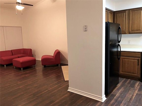 4th image of 2730 Silver Creek Dr APT 230