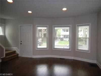 5th image of 1284 W 114th St