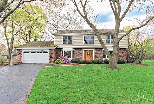 1st image of 900 Burridge Ct