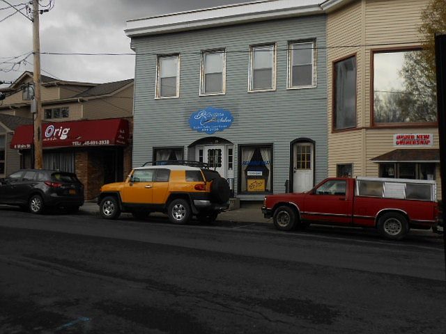 2nd image of 3 Main St