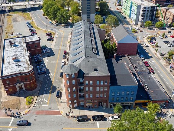 3rd image of 360-102 S Elm St