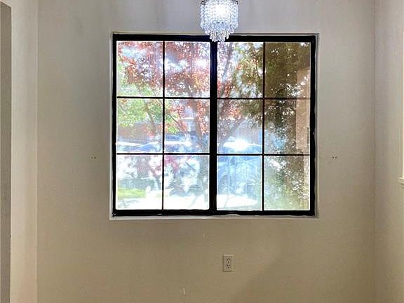 5th image of 4847 S Torrey Pines Dr Unit 102