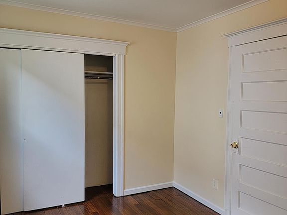3rd image of 70 Valley St #1