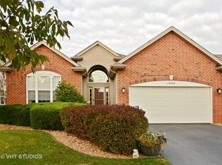 16804 Charleston Cir, Lockport, IL 60441