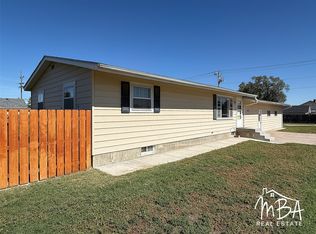 109 W Johnson St, Garden City, KS 67846
