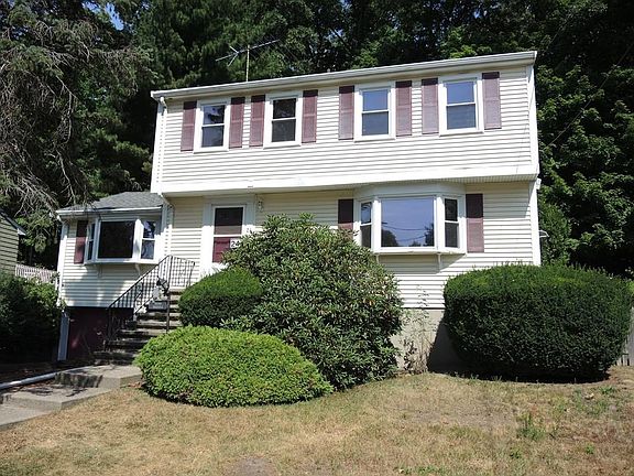 2nd image of 24 Parkside Dr
