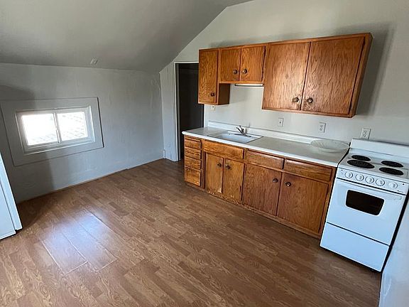 5th image of 1000 4th St NW APT 3