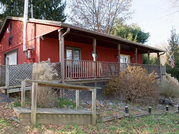 2nd image of 3889 Charity Dr NW