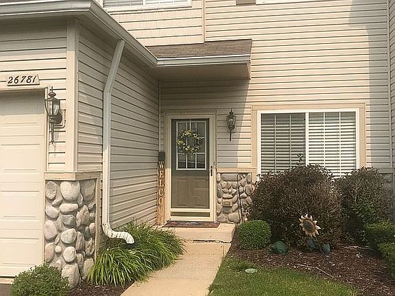 3rd image of 26781 Kirkway Cir