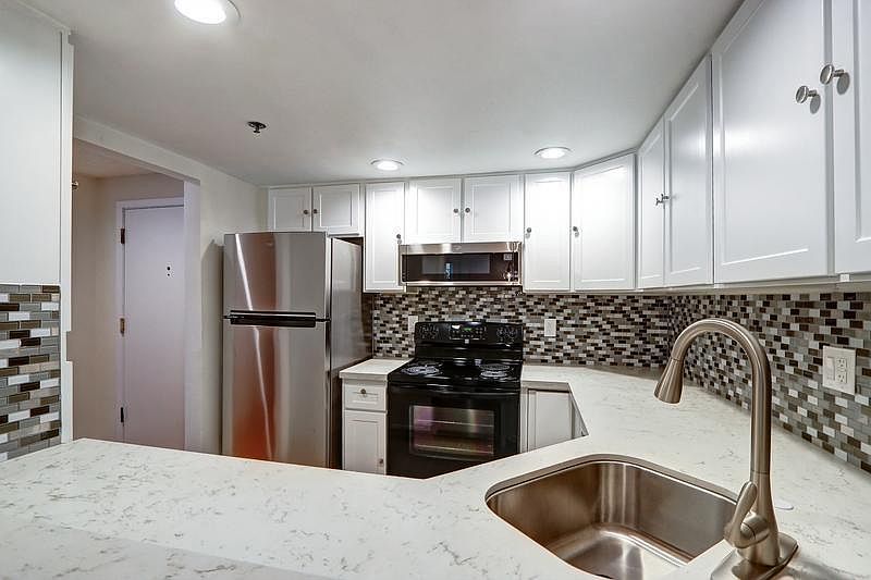 1st image of 15209 Sunwood Blvd APT B32