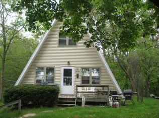 W9382 Ripley Rd, Cambridge, WI 53523