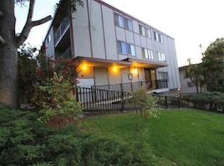 2157 Carlmont Dr APT 14, Belmont, CA 94002