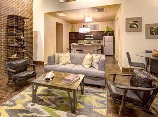 769 SW 19th St, Moore, OK 73160