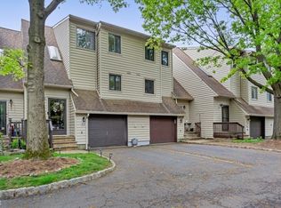 63 Ralph St, Wayne, NJ 07470