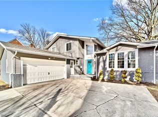 25311 Chardon Rd, Richmond Heights, OH 44143