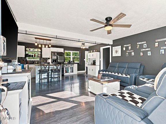 5th image of 112 Blue Ridge Ln